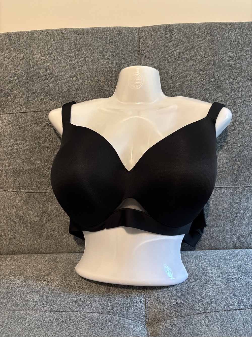 Cacique Smooth Lightly Lined Underwire Bra in Black